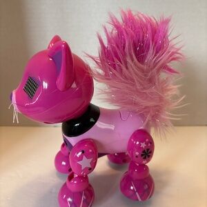 Zoomer Meowzies Runway Interactive Kitten Lights Sounds Sensors Spin Master Cat